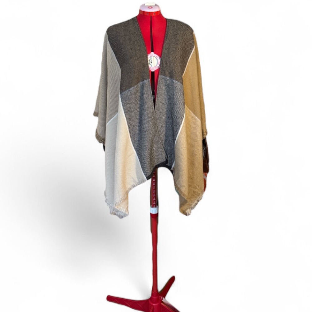 Etereo Neutral Camel Color Block Wrap